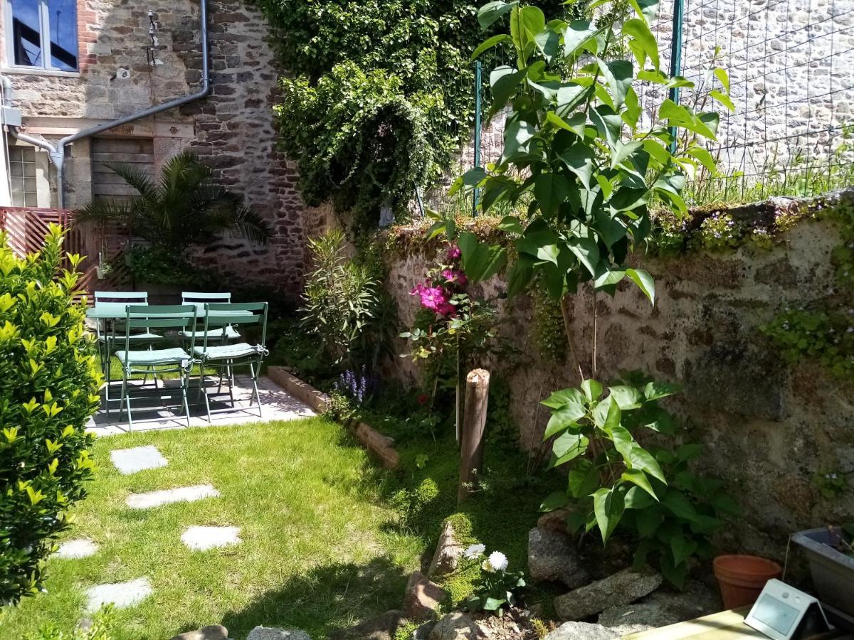 Le Duclos, Appartement Rez-De-Jardin Dinan Centre Exterior foto
